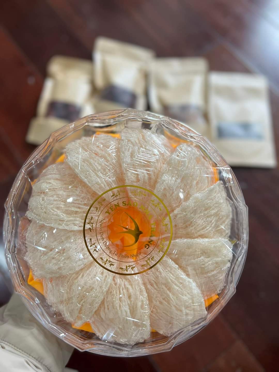 Tổ yến tinh chế loại 1 -100 gram tốt cho sức khỏe