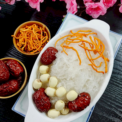 tổ yến đông trùng hạ thảo